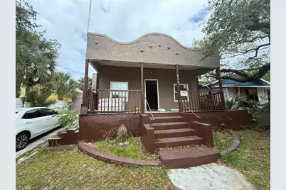 215 S Oleander Avenue, Daytona Beach, FL 32118 - Photo 1