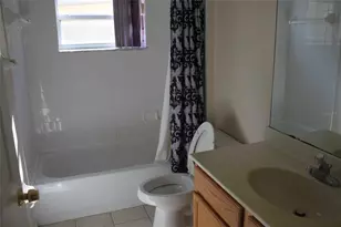 4352 Fox Glen Loop, Kissimmee, FL 34746 - Photo 14