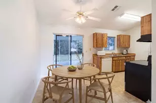 2904 Beal St, Deltona, FL 32738 - Photo 8