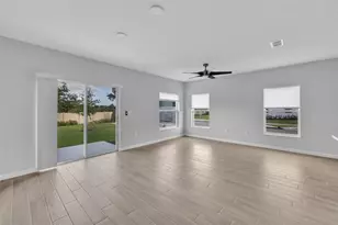 2827 Narcoossee Cmns Wy, Saint Cloud, FL 34771 - Photo 8