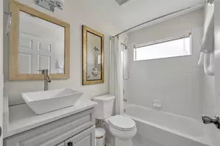 1936 Burchstone Dr, Orlando, FL 32806 - Photo 20