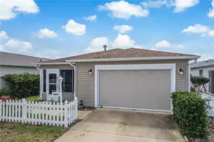 2454 Southern Oak St, The Villages, FL 32162 - Photo 2
