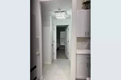 7111 Amelia Cove Court, Sun City Center, FL 33573 - Photo 12