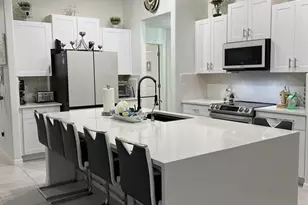7111 Amelia Cove Ct, Sun City Center, FL 33573 - Photo 8
