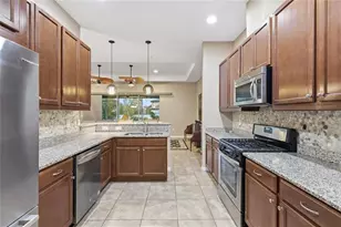 8683 Bridgeport Bay Cir, Mount Dora, FL 32757 - Photo 8