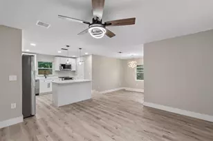 1702 NW 27th Ave, Ocala, FL 34475 - Photo 8
