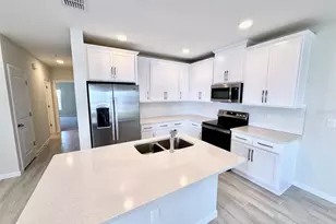 5094 Rain Shadow Dr, Saint Cloud, FL 34772 - Photo 8