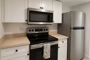 902 Lake Destiny Rd, Altamonte Springs, FL 32714 - Photo 6