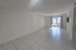 902 Lake Destiny Rd, Altamonte Springs, FL 32714 - Photo 4