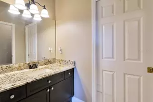 7718 Debeaubien Dr, Orlando, FL 32835 - Photo 38