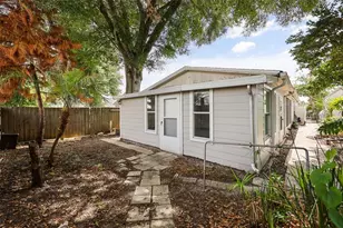 106 Lamplighter Dr, Sanford, FL 32771 - Photo 30