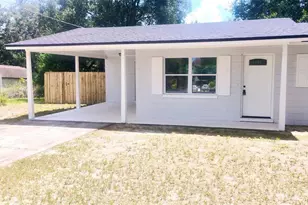 827 Everett St, Lake Alfred, FL 33850 - Photo 2