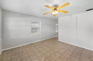 7062 47th St N, Pinellas Park, FL 33781 - Photo 18