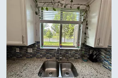 250 Rustic Loop, Sanford, FL 32771 - Photo 8