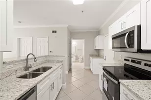 4307 Bayside Village Dr, Tampa, FL 33615 - Photo 16
