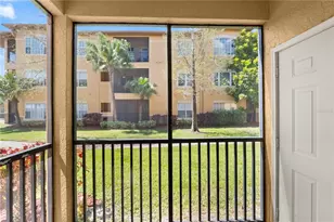4307 Bayside Village Dr, Tampa, FL 33615 - Photo 18