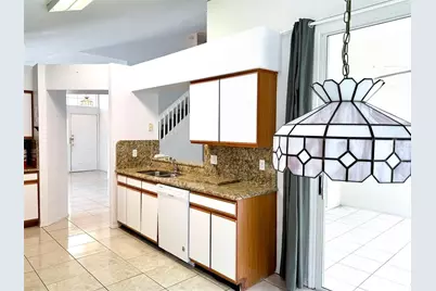 2519 Chatham Circle, Kissimmee, FL 34746 - Photo 8