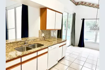 2519 Chatham Circle, Kissimmee, FL 34746 - Photo 6