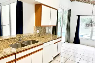 2519 Chatham Cir, Kissimmee, FL 34746 - Photo 6