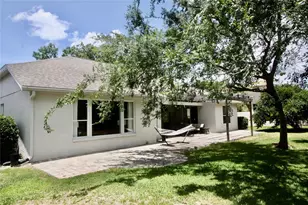 9041 Laurel Ridge Dr, Mount Dora, FL 32757 - Photo 32