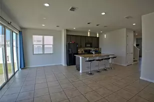 3576 Bristol Cove Ln, Saint Cloud, FL 34772 - Photo 4