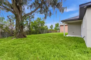 340 W Graham Park Dr, Haines City, FL 33844 - Photo 4