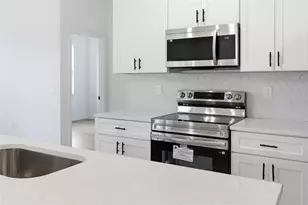 340 W Graham Park Dr, Haines City, FL 33844 - Photo 14