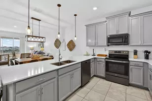 967 Splash Shot Pl, Davenport, FL 33896 - Photo 10