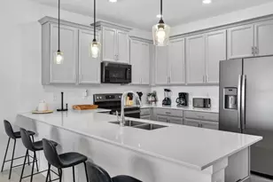 967 Splash Shot Pl, Davenport, FL 33896 - Photo 8