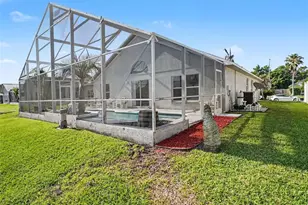 3922 Blackberry Cir, Saint Cloud, FL 34769 - Photo 28