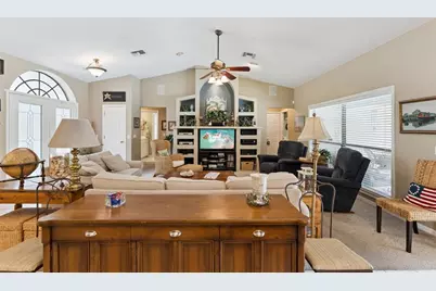 390 Smith Street, Oviedo, FL 32765 - Photo 6