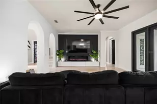 523 W Blue Water Edge Dr, Eustis, FL 32736 - Photo 20