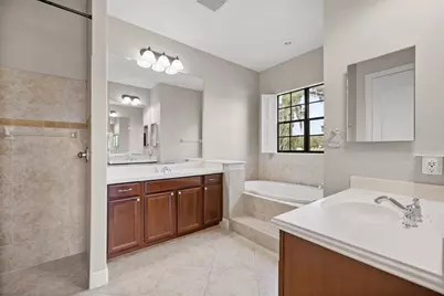 523 W Blue Water Edge Drive, Eustis, FL 32736 - Photo 30