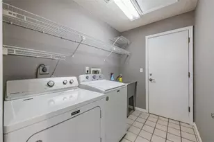 3817 Nicholas Ct, Tarpon Springs, FL 34688 - Photo 58