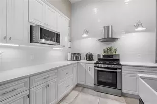 11524 Claymont Cir, Windermere, FL 34786 - Photo 8