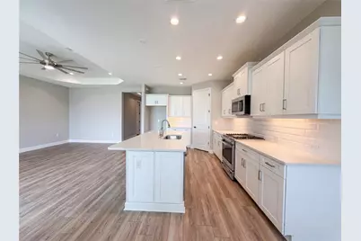 10710 Falling Leaf Court, Parrish, FL 34219 - Photo 2