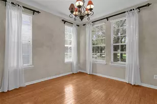 2165 Ridgewood St, Orlando, FL 32803 - Photo 8