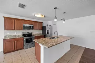 2330 Plantation Oak Dr, Orlando, FL 32824 - Photo 6