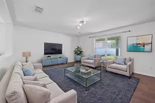 2330 Plantation Oak Dr, Orlando, FL 32824 - Photo 4