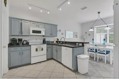 178 Hammock Court, Davenport, FL 33896 - Photo 12