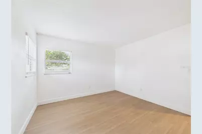 404 6th Avenue NW, Largo, FL 33770 - Photo 34