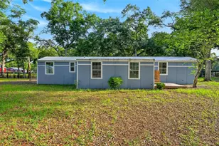 23939 NE 121st Ln, Salt Springs, FL 32134 - Photo 2