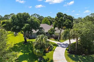 109 Harbor Point Dr, Sebastian, FL 32958 - Photo 8