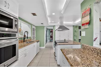 1367 Campbell Street, Orlando, FL 32806 - Photo 20
