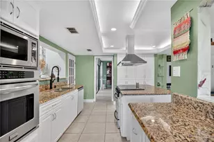 1367 Campbell St, Orlando, FL 32806 - Photo 20