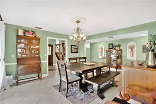 1367 Campbell St, Orlando, FL 32806 - Photo 6