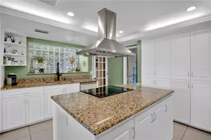 1367 Campbell St, Orlando, FL 32806 - Photo 20
