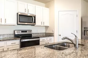 3330 Eastgrove Ter, Sanford, FL 32771 - Photo 10