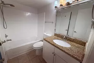5128 Conroy Rd, Orlando, FL 32811 - Photo 16
