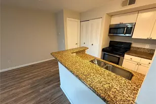 5128 Conroy Rd, Orlando, FL 32811 - Photo 4